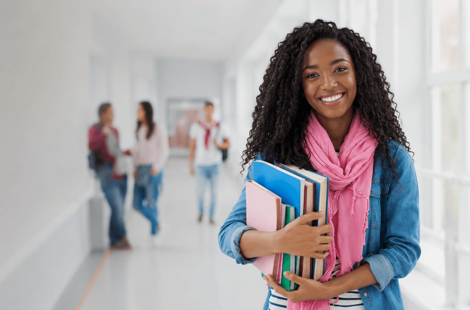 Étudiante Pigier-Bénin sur le campus